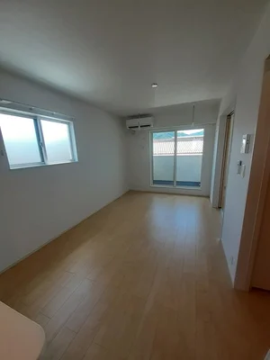 のマンスリーマンション・ウィークリーマンション「サンリバー黒川Ａ 202・洋室(No.1200811)」メイン画像