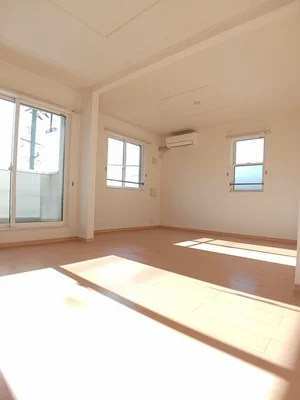 由布院駅（大分県）のマンスリーマンション・ウィークリーマンション「フォーレスト湯布院Ⅰ 202・洋室(No.1200843)」メイン画像