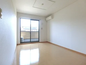 のマンスリーマンション・ウィークリーマンション「グラン　リーベⅡ 103・洋室(No.1201071)」メイン画像