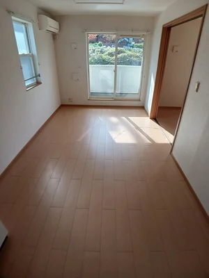 愛媛県のマンスリーマンション・ウィークリーマンション「グラン・すずかぜの丘Ａ 203・洋室(No.1201082)」メイン画像