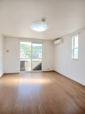 のマンスリーマンション・ウィークリーマンション「ヌォーヴォ　ヴェント 103・洋室(No.1201115)」メイン画像