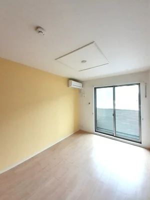 のマンスリーマンション・ウィークリーマンション「リバーサイド・三日月 104・洋室(No.1201183)」メイン画像