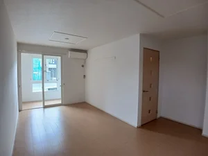 のマンスリーマンション・ウィークリーマンション「リヴ・タウン　Ⅱ 103・洋室(No.1201324)」メイン画像