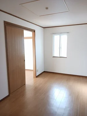 のマンスリーマンション・ウィークリーマンション「ソレイユ・ルヴァン　Ｂ棟 205・洋室(No.1201539)」メイン画像