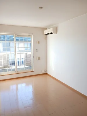 のマンスリーマンション・ウィークリーマンション「プレッソ 202・洋室(No.1201543)」メイン画像