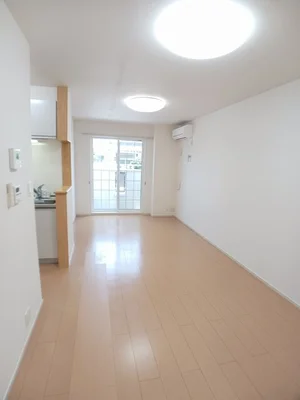 のマンスリーマンション・ウィークリーマンション「ノール・アンソレイエ・ＳＳＳ 101・洋室(No.1201554)」メイン画像