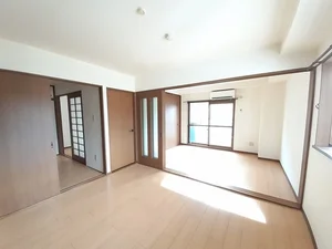 のマンスリーマンション・ウィークリーマンション「ヴィラ・ブルーメ 203・洋室(No.1201575)」メイン画像