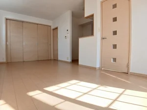 のマンスリーマンション・ウィークリーマンション「クレイン　フィールドⅡ 101・洋室(No.1201583)」メイン画像