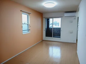 のマンスリーマンション・ウィークリーマンション「ビスキー　ローズ 203・洋室(No.1201801)」メイン画像