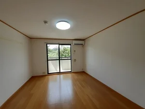 亀山市のマンスリーマンション・ウィークリーマンション「マルベリーⅠ 103・洋室(No.1201832)」メイン画像