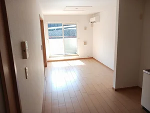 のマンスリーマンション・ウィークリーマンション「メゾン・ド・スリールⅠ 202・洋室(No.1201867)」メイン画像