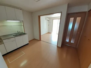 のマンスリーマンション・ウィークリーマンション「エアリー　フィールドⅡ 102・洋室(No.1201891)」メイン画像