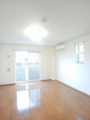 のマンスリーマンション・ウィークリーマンション「アール・ド・ヴィーヴルＣ 103・洋室(No.1202053)」メイン画像