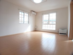 のマンスリーマンション・ウィークリーマンション「イマン 201・洋室(No.1202097)」メイン画像