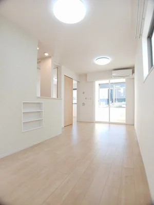 のマンスリーマンション・ウィークリーマンション「ゼストⅠ 102・洋室(No.1202450)」メイン画像