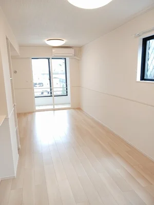 のマンスリーマンション・ウィークリーマンション「ウェル　アイランドＳ－Ⅱ 101・洋室(No.1202676)」メイン画像