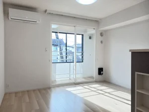 のマンスリーマンション・ウィークリーマンション「サンプリズムⅡ 203・洋室(No.1202793)」メイン画像