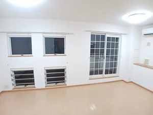 のマンスリーマンション・ウィークリーマンション「アルバローザ 201・洋室(No.1202892)」メイン画像