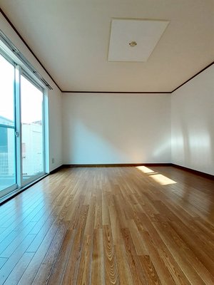 のマンスリーマンション・ウィークリーマンション「ラッフィナート　Ⅱ 103・洋室(No.1203335)」メイン画像