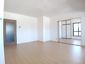 兵庫県のマンスリーマンション・ウィークリーマンション「カサ・ヴィアーレ 301・洋室(No.1203403)」メイン画像