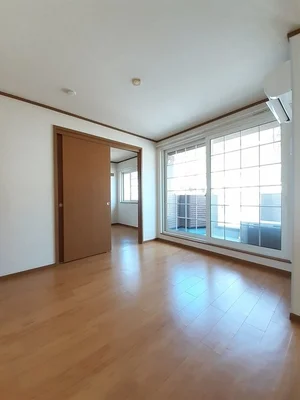 愛媛県のマンスリーマンション・ウィークリーマンション「サンパティーク 203・洋室(No.1203463)」メイン画像