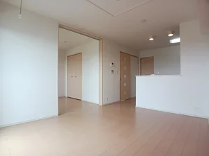 のマンスリーマンション・ウィークリーマンション「エミネンスＥ 202・洋室(No.1203632)」メイン画像