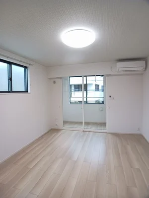 のマンスリーマンション・ウィークリーマンション「トライ　パーク　伊月 201・洋室(No.1203802)」メイン画像