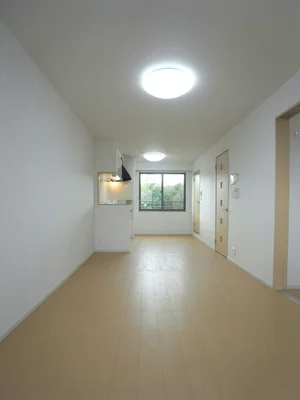 のマンスリーマンション・ウィークリーマンション「Ｖｅｒｄｅ　Ｃｏｌｌｉｎａ 303・LD(No.1203948)」メイン画像