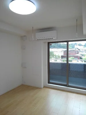 鎌倉市のマンスリーマンション・ウィークリーマンション「プレミール大船 101・洋室(No.1204184)」メイン画像