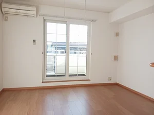 のマンスリーマンション・ウィークリーマンション「プレミールＥｓｔⅢ 203・洋室(No.1204479)」メイン画像