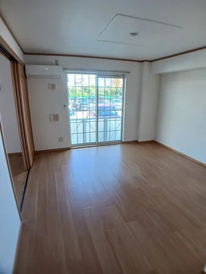 のマンスリーマンション・ウィークリーマンション「サンルームガルテン 102・洋室(No.1204532)」メイン画像