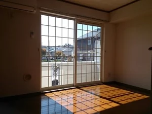 三重県の大東建託リーシング株式会社のマンスリーマンション・ウィークリーマンション「マトリス　Ⅲ 102・洋室(No.1204607)」メイン画像