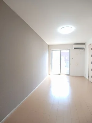 のマンスリーマンション・ウィークリーマンション「エナジー 103・洋室(No.1204673)」メイン画像