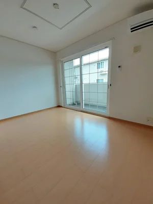 島根県の大東建託リーシング株式会社のマンスリーマンション・ウィークリーマンション「リヴァーサイド意宇Ⅵ 102・洋室(No.1204696)」メイン画像