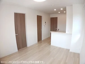 のマンスリーマンション・ウィークリーマンション「サンシャイン高塚 101・洋室(No.1204819)」メイン画像