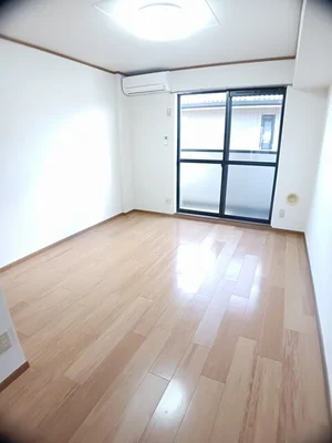 丸亀市のマンスリーマンション・ウィークリーマンション「レインボー・ハイツ 203・洋室(No.1204948)」メイン画像