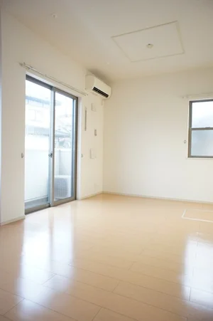 のマンスリーマンション・ウィークリーマンション「プラシード　カーサ 102・洋室(No.1205484)」メイン画像