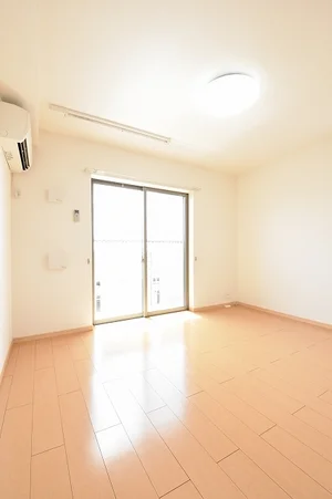 のマンスリーマンション・ウィークリーマンション「キャパシティ　Ⅲ 202・洋室(No.1205525)」メイン画像