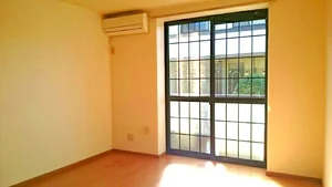 のマンスリーマンション・ウィークリーマンション「プレステージガーデン 102・洋室(No.1205740)」メイン画像