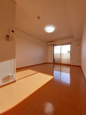 のマンスリーマンション・ウィークリーマンション「モダン・サニー・レジデンス 304・洋室(No.1205839)」メイン画像