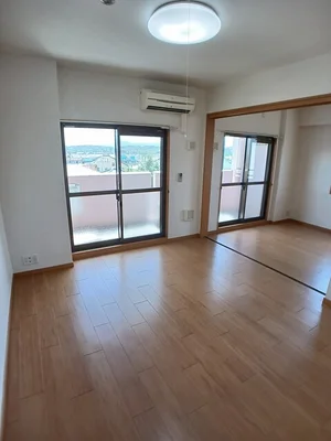 育英短期大学周辺のマンスリーマンション・ウィークリーマンション「Ｇｒａｎｄ　Ｌｅａｇａ 405・洋室(No.1206024)」メイン画像