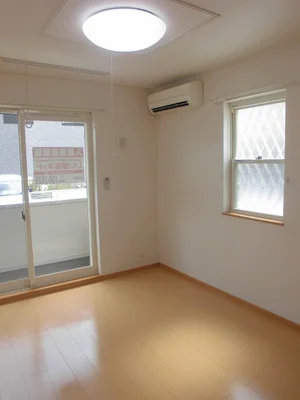 のマンスリーマンション・ウィークリーマンション「ベル・カーサ 101・洋室(No.1206074)」メイン画像