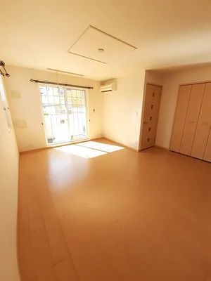 のマンスリーマンション・ウィークリーマンション「ＴａｋａｓａｋｉＴｏｔｔｏｓⅡ 104・洋室(No.1206131)」メイン画像