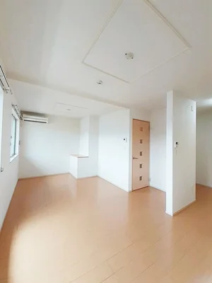 のマンスリーマンション・ウィークリーマンション「ラフレシールⅡ 202・洋室(No.1206147)」メイン画像