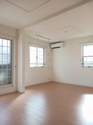 のマンスリーマンション・ウィークリーマンション「インフィニット　ハピネス 201・洋室(No.1206338)」メイン画像