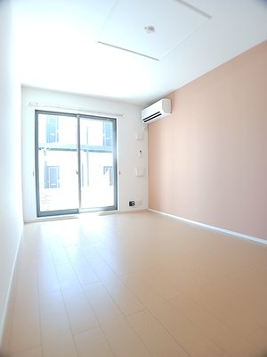 のマンスリーマンション・ウィークリーマンション「アンジェリーデ 103・洋室(No.1206596)」メイン画像