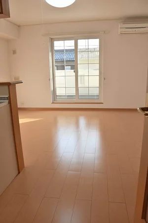 のマンスリーマンション・ウィークリーマンション「サン．エミリオン 202・洋室(No.1206852)」メイン画像