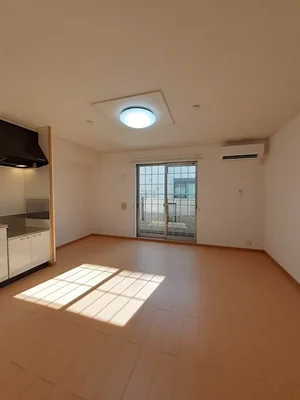 のマンスリーマンション・ウィークリーマンション「グランドカーサ枇杷島 102・洋室(No.1206860)」メイン画像