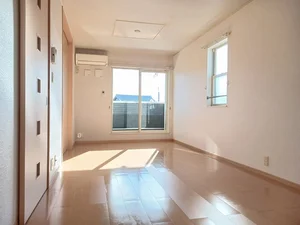 岐阜県のマンスリーマンション・ウィークリーマンション「アンジュ　ルミエール 201・洋室(No.1206899)」メイン画像