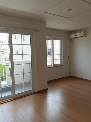 のマンスリーマンション・ウィークリーマンション「ストークパークⅢ 102・洋室(No.1207121)」メイン画像